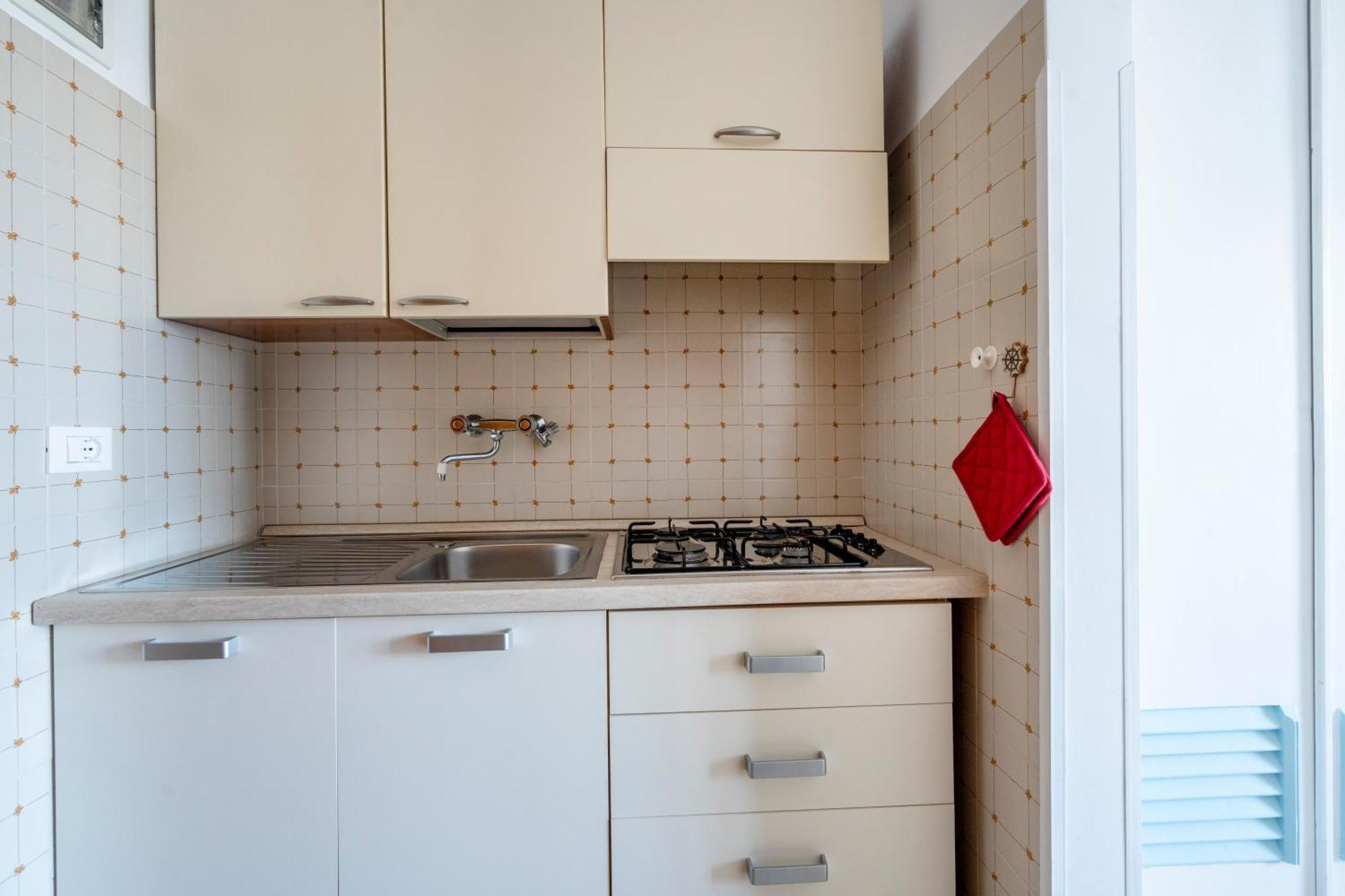 וילאנובה די אוסטוני Monolocale Ilporticciolovacanze מראה חיצוני תמונה