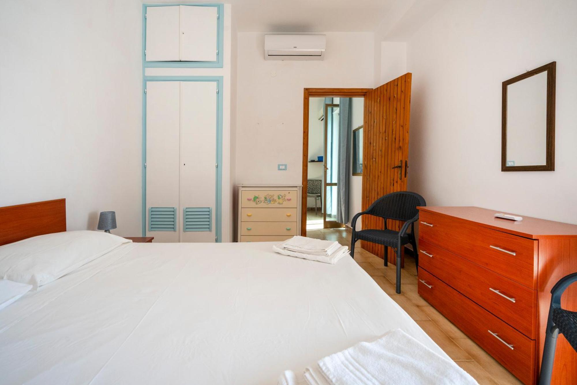 וילאנובה די אוסטוני Monolocale Ilporticciolovacanze מראה חיצוני תמונה