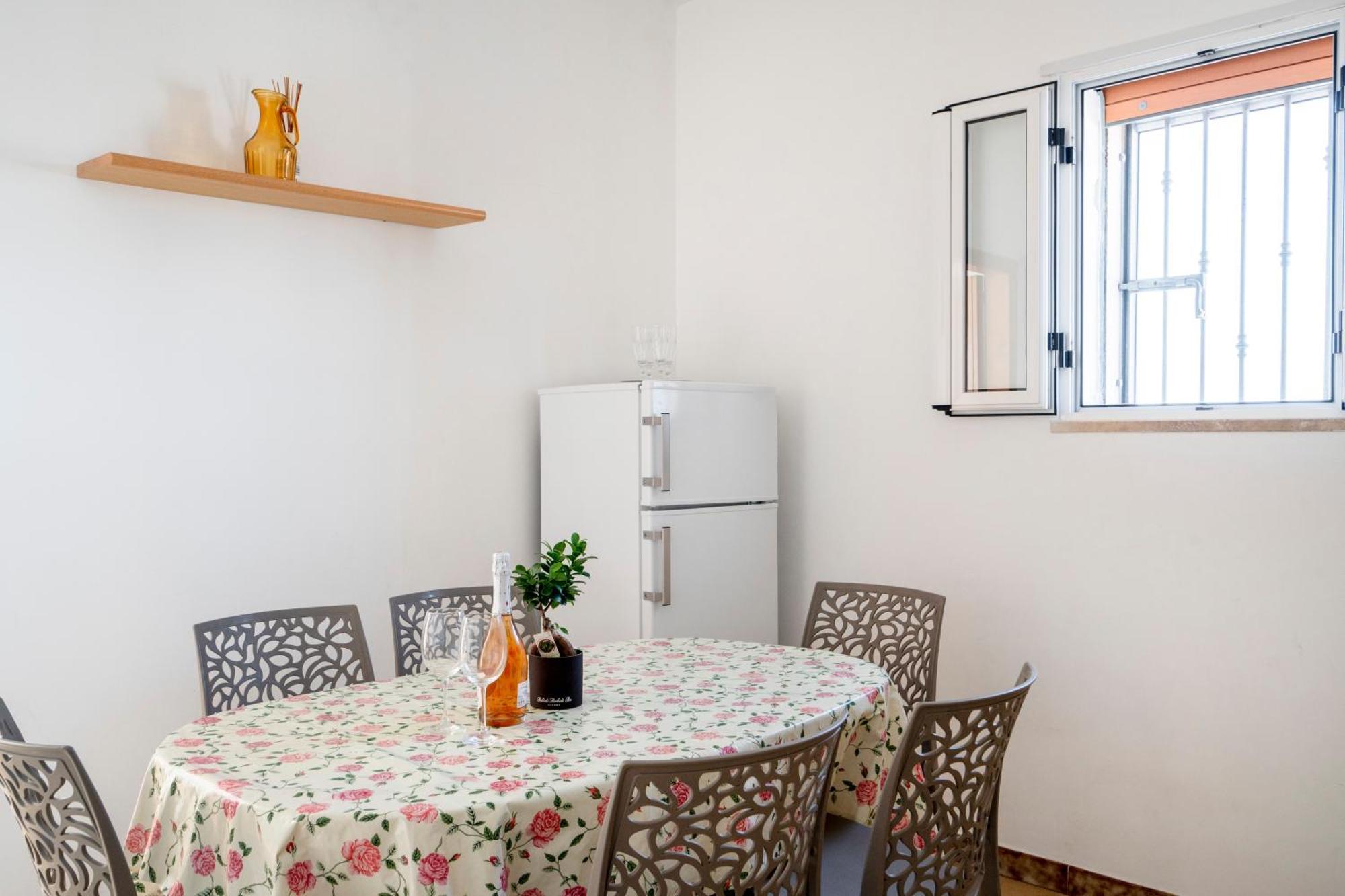 וילאנובה די אוסטוני Monolocale Ilporticciolovacanze מראה חיצוני תמונה
